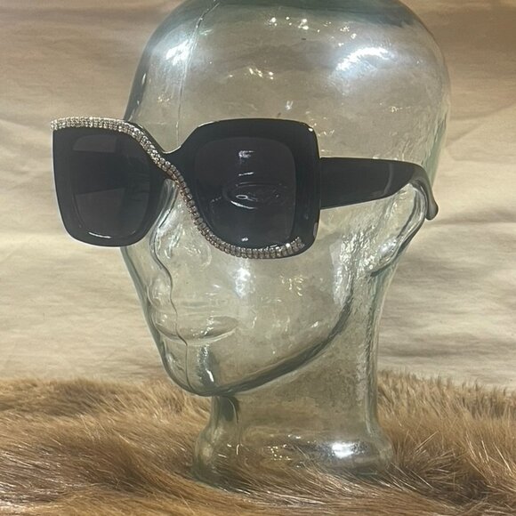 It Girl Shades - Picture 3 of 6